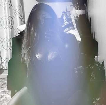CurvyMilf4U