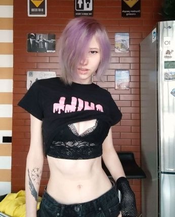 little_emo_k...
@little_emo_k...
