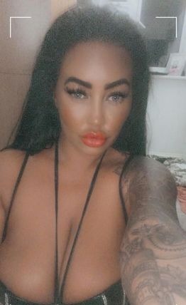 missbigboobs