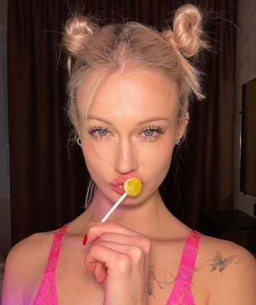 RoseBlond
